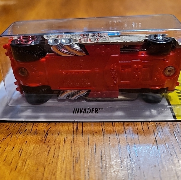Hot Wheels Off-Road Invader #87/250 NEW - Picture 4 of 5